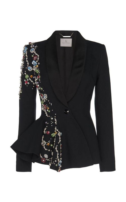 梵芮錦手工刺繡 以針線織就華服，讓傳統(tǒng)煥新于衣